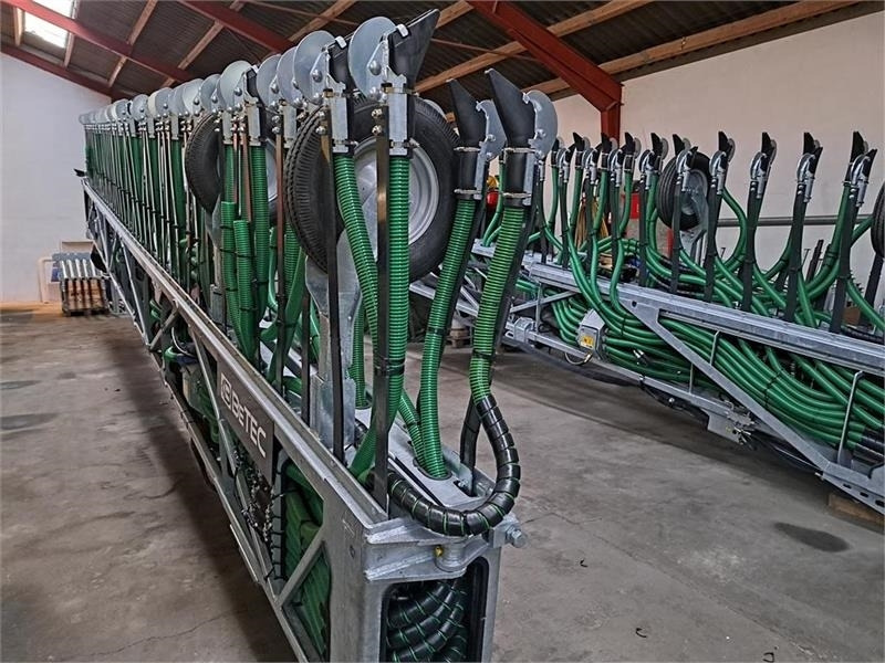BeTEC 30/24 X-Trail Plus slæbeskærsbom - صهريج السماد السائل: صورة 3 BeTEC 30/24 X-Trail Plus slæbeskærsbom - صهريج السماد السائل: صورة 3