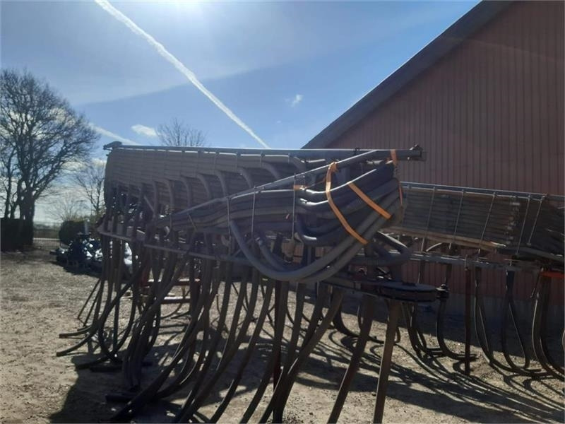 Harsø 24m slæbeslangebom 16-20-24 m 1 fordeler - صهريج السماد السائل: صورة 5 Harsø 24m slæbeslangebom 16-20-24 m 1 fordeler - صهريج السماد السائل: صورة 5