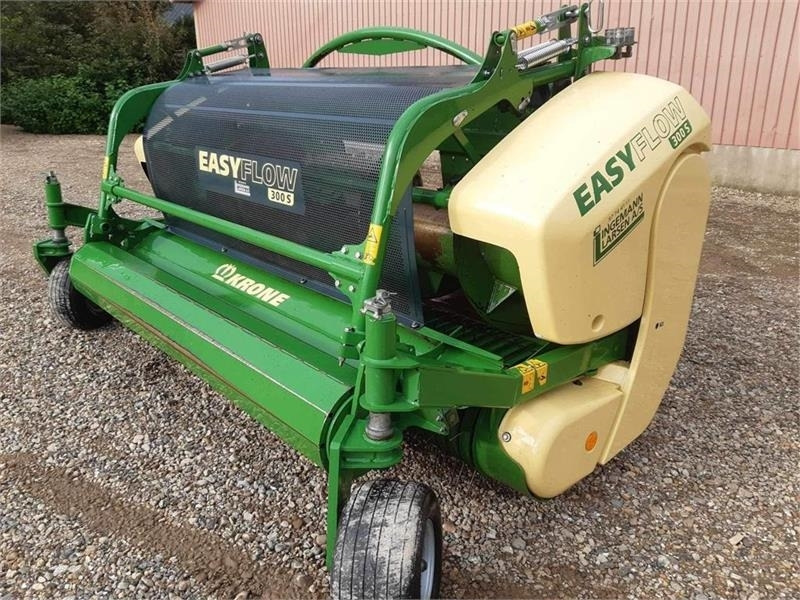 Krone EasyFlow 300S - ماكينات نشر التبن: صورة 2 Krone EasyFlow 300S - ماكينات نشر التبن: صورة 2