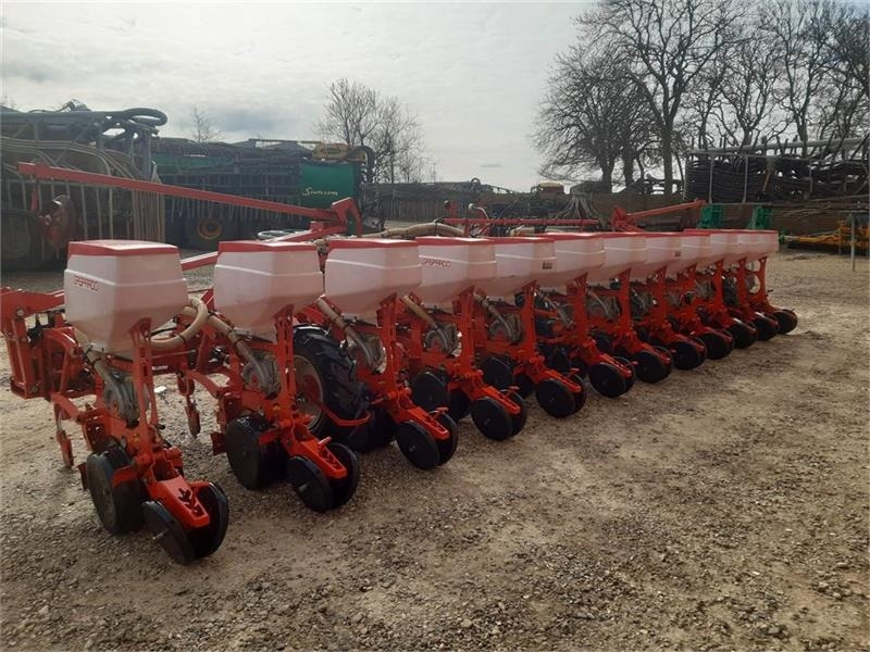 Maschio Gaspardo Manta XL 12 rk - آلة البذر: صورة 2 Maschio Gaspardo Manta XL 12 rk - آلة البذر: صورة 2