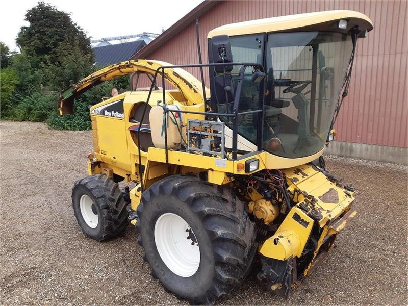 New Holland FX 50 FINSNITTER - حصادة الأعلاف: صورة 2 New Holland FX 50 FINSNITTER - حصادة الأعلاف: صورة 2