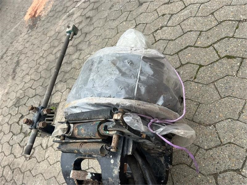 المحور و قطع الغيار - صهريج السماد السائل Samson PG 25 Hjultræk: صورة 6 المحور و قطع الغيار - صهريج السماد السائل Samson PG 25 Hjultræk: صورة 6