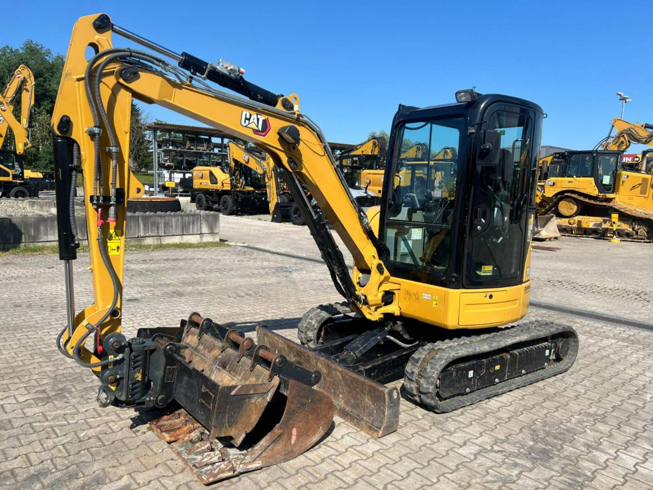 CAT 303.5E2CR - حفار زاحف: صورة 1 CAT 303.5E2CR - حفار زاحف: صورة 1