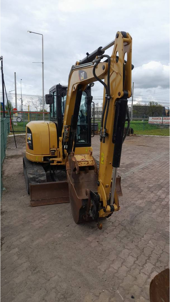 CAT 305E2CR - حفار زاحف: صورة 2 CAT 305E2CR - حفار زاحف: صورة 2