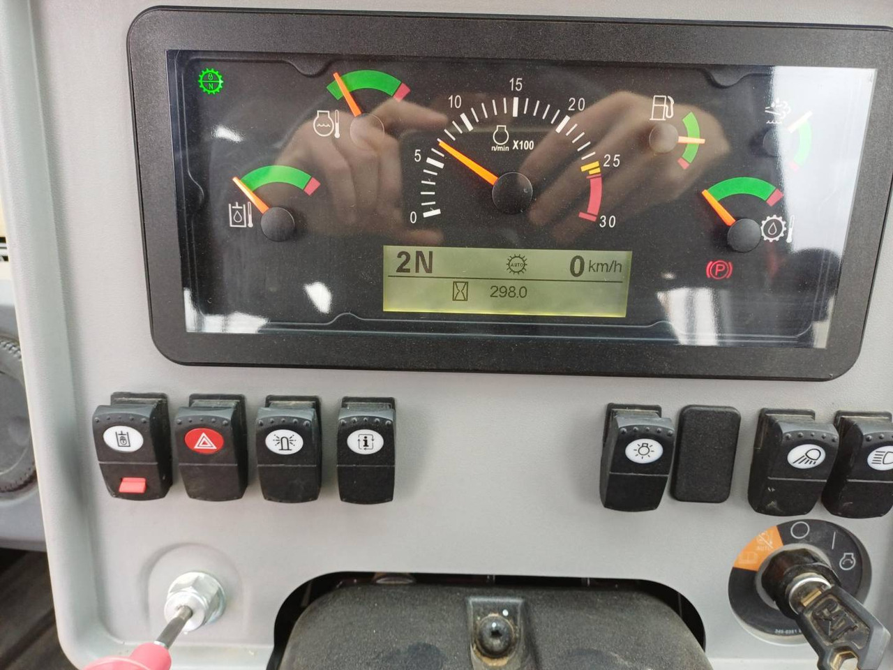 CAT 950GC - اللودر بعجل: صورة 5 CAT 950GC - اللودر بعجل: صورة 5