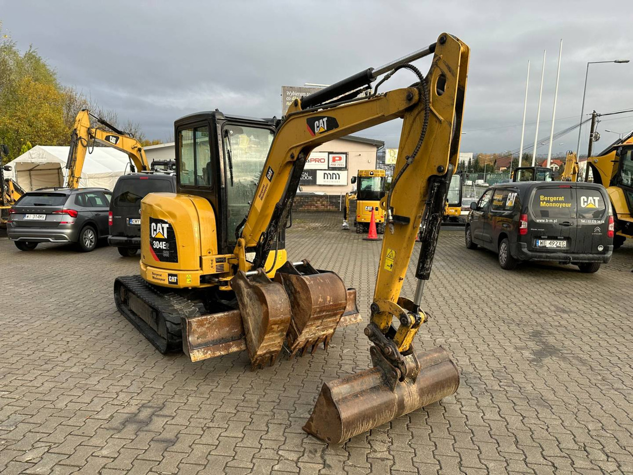 CAT 304E2CR - حفار زاحف: صورة 2 CAT 304E2CR - حفار زاحف: صورة 2