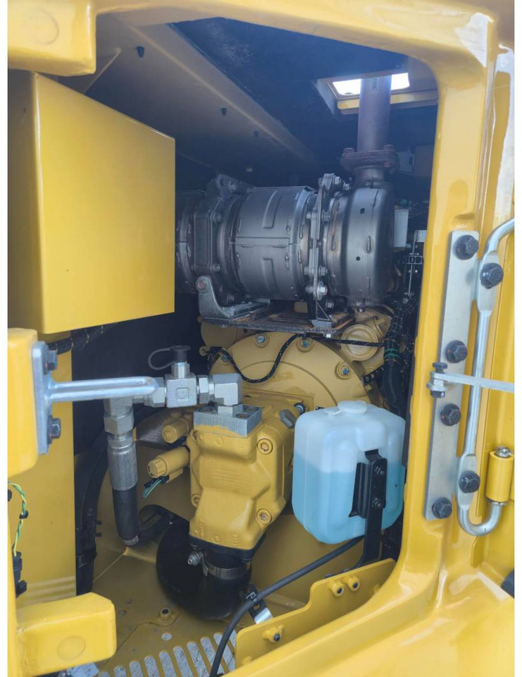 حفار زاحف CAT 310: صورة 22 حفار زاحف CAT 310: صورة 22