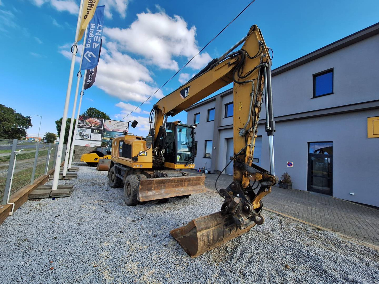 CAT M318F - حفار ذو عجلات: صورة 2 CAT M318F - حفار ذو عجلات: صورة 2