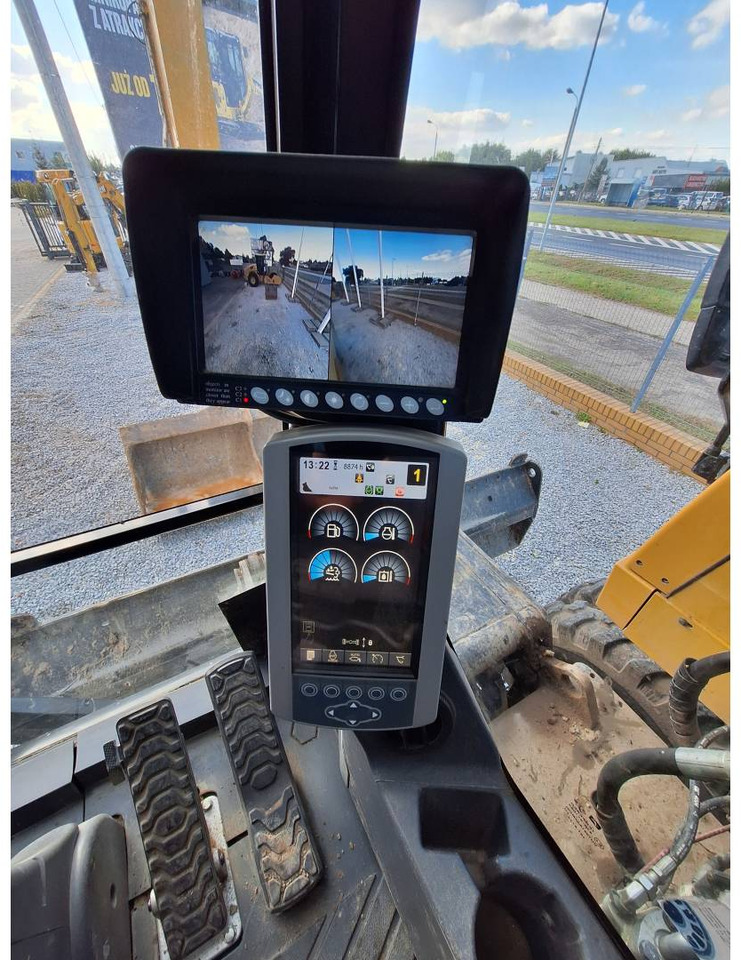 CAT M318F - حفار ذو عجلات: صورة 5 CAT M318F - حفار ذو عجلات: صورة 5