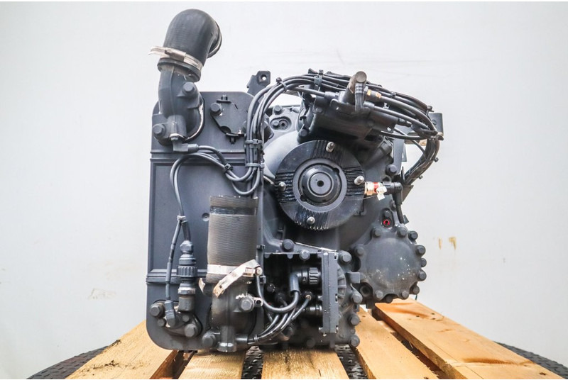 MAN 12+2GZ3000OD+VOITH - صندوق التروس - شاحنة: صورة 4 MAN 12+2GZ3000OD+VOITH - صندوق التروس - شاحنة: صورة 4