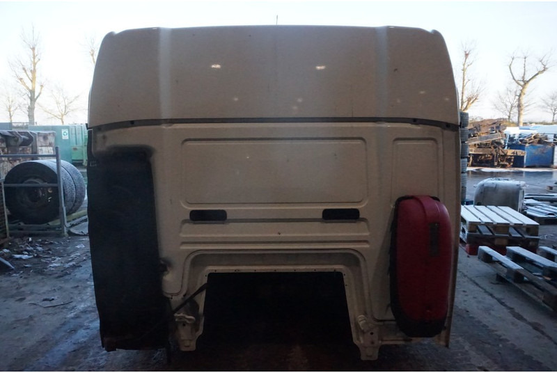 MAN F99L39 TGS - الكابينة والداخلية - شاحنة: صورة 4 MAN F99L39 TGS - الكابينة والداخلية - شاحنة: صورة 4