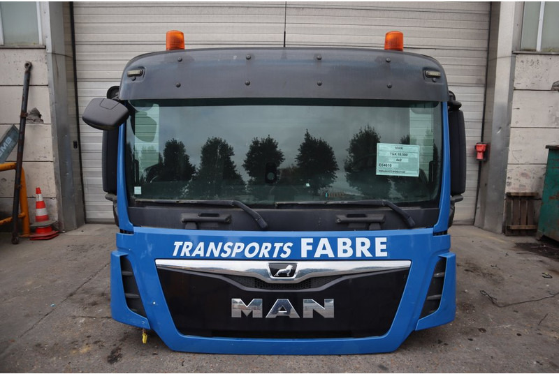 MAN F99L40 TGX XL EURO6 - الكابينة والداخلية - شاحنة: صورة 1 MAN F99L40 TGX XL EURO6 - الكابينة والداخلية - شاحنة: صورة 1