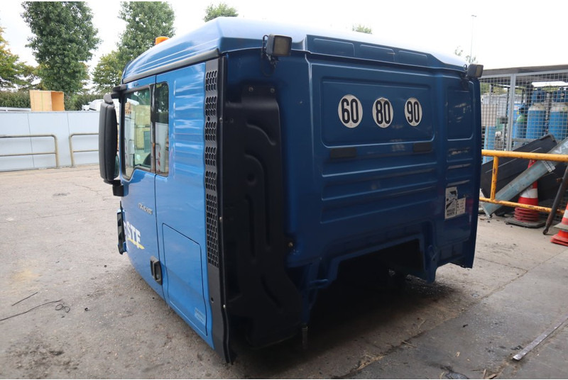 MAN F99L40 TGX XL EURO6 - الكابينة والداخلية - شاحنة: صورة 4 MAN F99L40 TGX XL EURO6 - الكابينة والداخلية - شاحنة: صورة 4