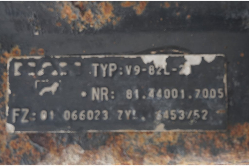 MAN V9-82L-21 - لمحور الأمامي - شاحنة: صورة 3 MAN V9-82L-21 - لمحور الأمامي - شاحنة: صورة 3