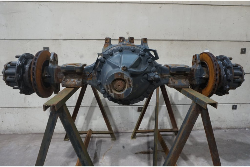 Mercedes-Benz R440-13A/C22.5 41/18 I=2.278 - المحور الخلفي - شاحنة: صورة 1 Mercedes-Benz R440-13A/C22.5 41/18 I=2.278 - المحور الخلفي - شاحنة: صورة 1