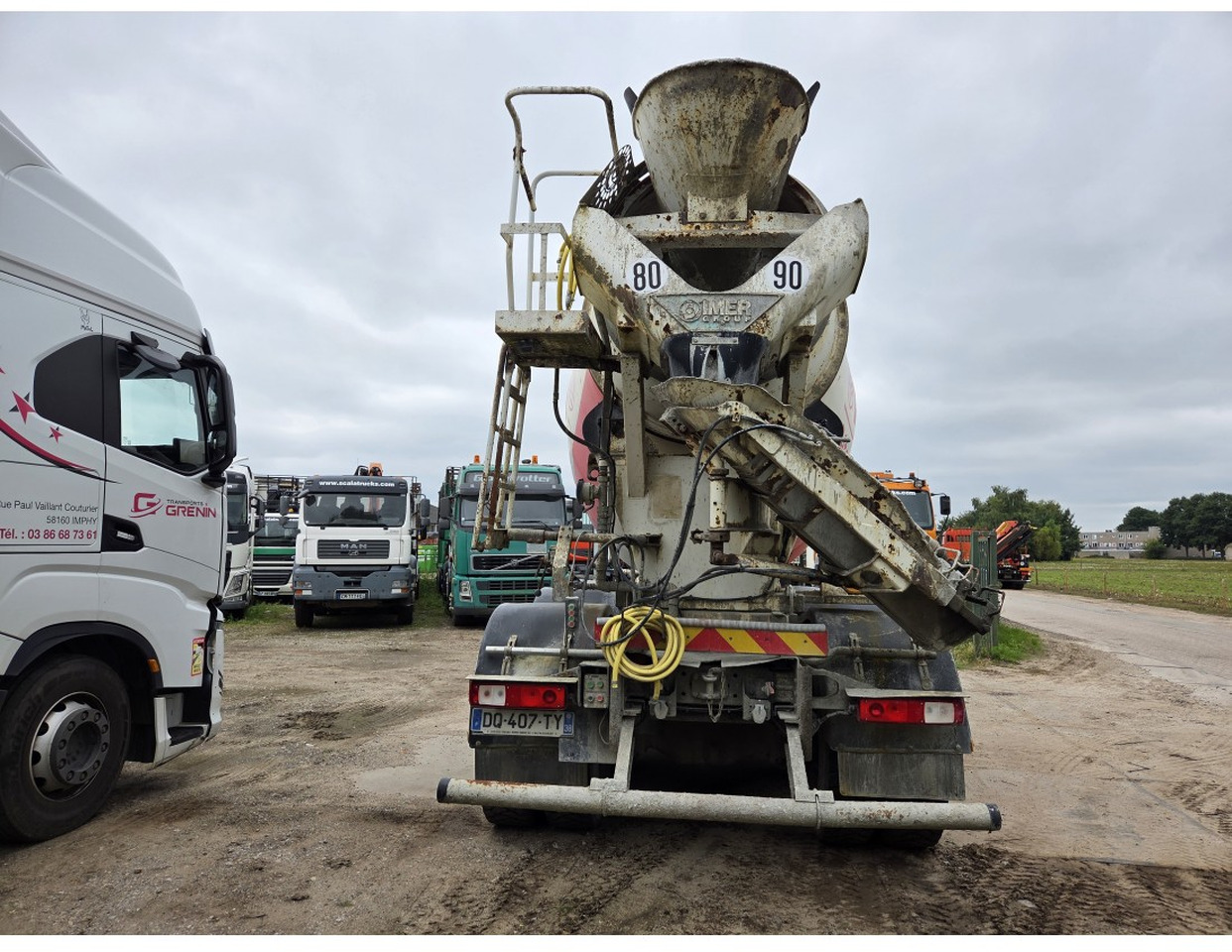 Renault C430 8X4 CONCRETE MIXER MANUAL GEARBOX - شاحنة خلاطة خرسانة: صورة 3 Renault C430 8X4 CONCRETE MIXER MANUAL GEARBOX - شاحنة خلاطة خرسانة: صورة 3