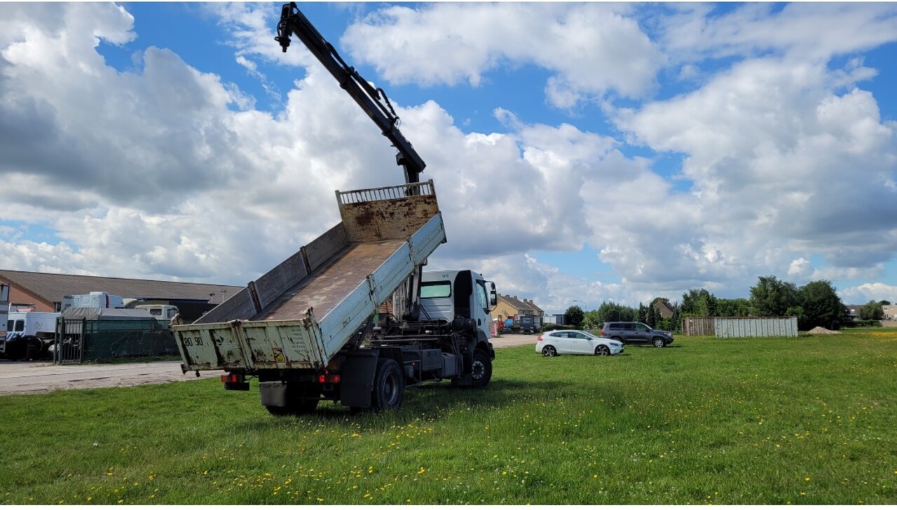 Renault Kerax 270 4x2 Euro 2 Tipper Truck Crane HIAB - شاحنة قلاب, شاحنة كرين: صورة 2 Renault Kerax 270 4x2 Euro 2 Tipper Truck Crane HIAB - شاحنة قلاب, شاحنة كرين: صورة 2