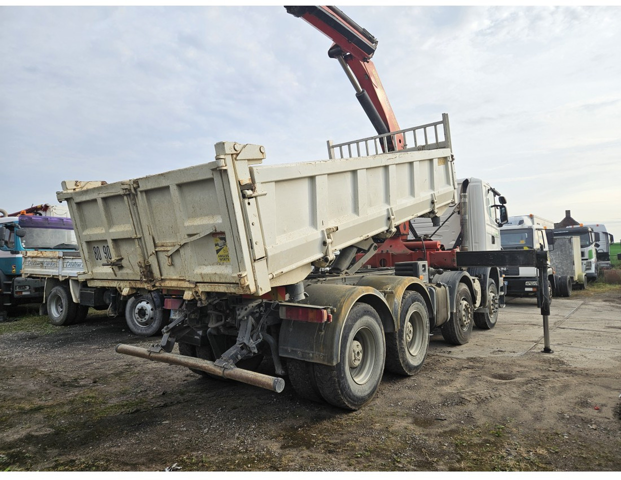 Scania R420 8x4 Tipper Crane Palfinger 23500 - شاحنة قلاب, شاحنة كرين: صورة 2 Scania R420 8x4 Tipper Crane Palfinger 23500 - شاحنة قلاب, شاحنة كرين: صورة 2