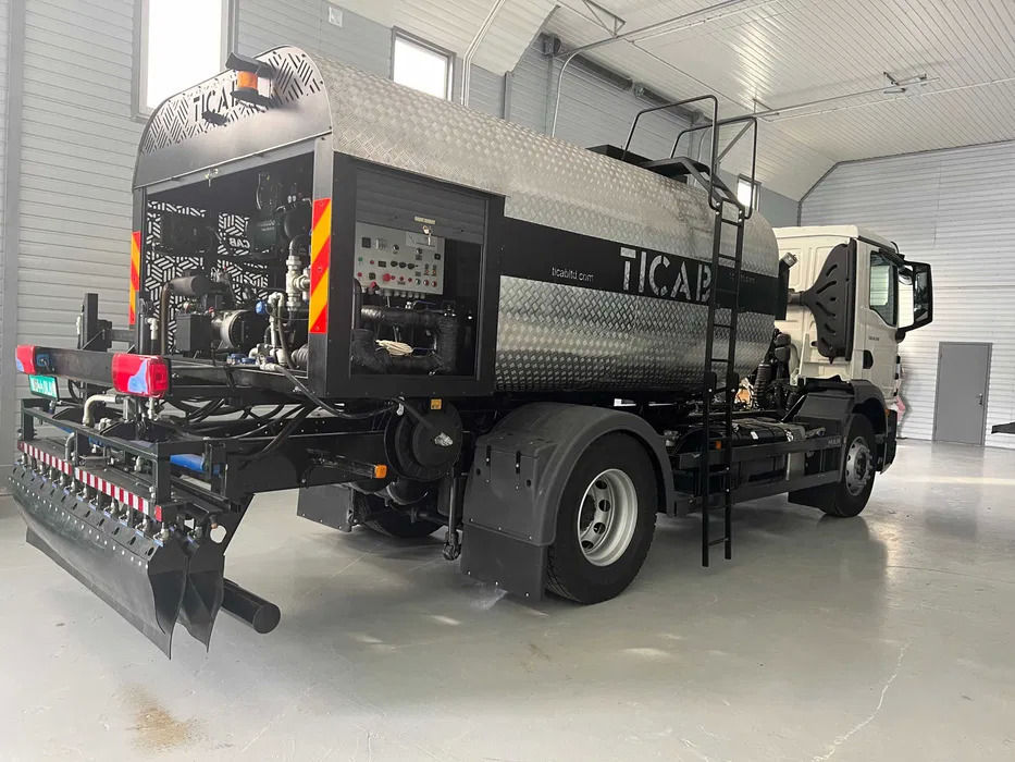 TICAB Аutonomous Asphalt Sprayer 8000 L, Asphalt Distributor, Manufacturer - مضخة خرسانة: صورة 1 TICAB Аutonomous Asphalt Sprayer 8000 L, Asphalt Distributor, Manufacturer - مضخة خرسانة: صورة 1