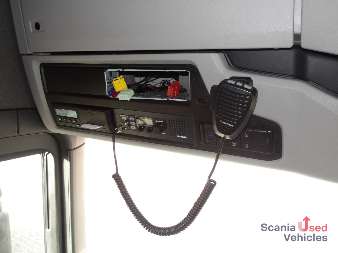 SCANIA R 460 NA - HYDRAULIK - ACC - HIGHLINE - ADR AT - رأس تريلا: صورة 2 SCANIA R 460 NA - HYDRAULIK - ACC - HIGHLINE - ADR AT - رأس تريلا: صورة 2