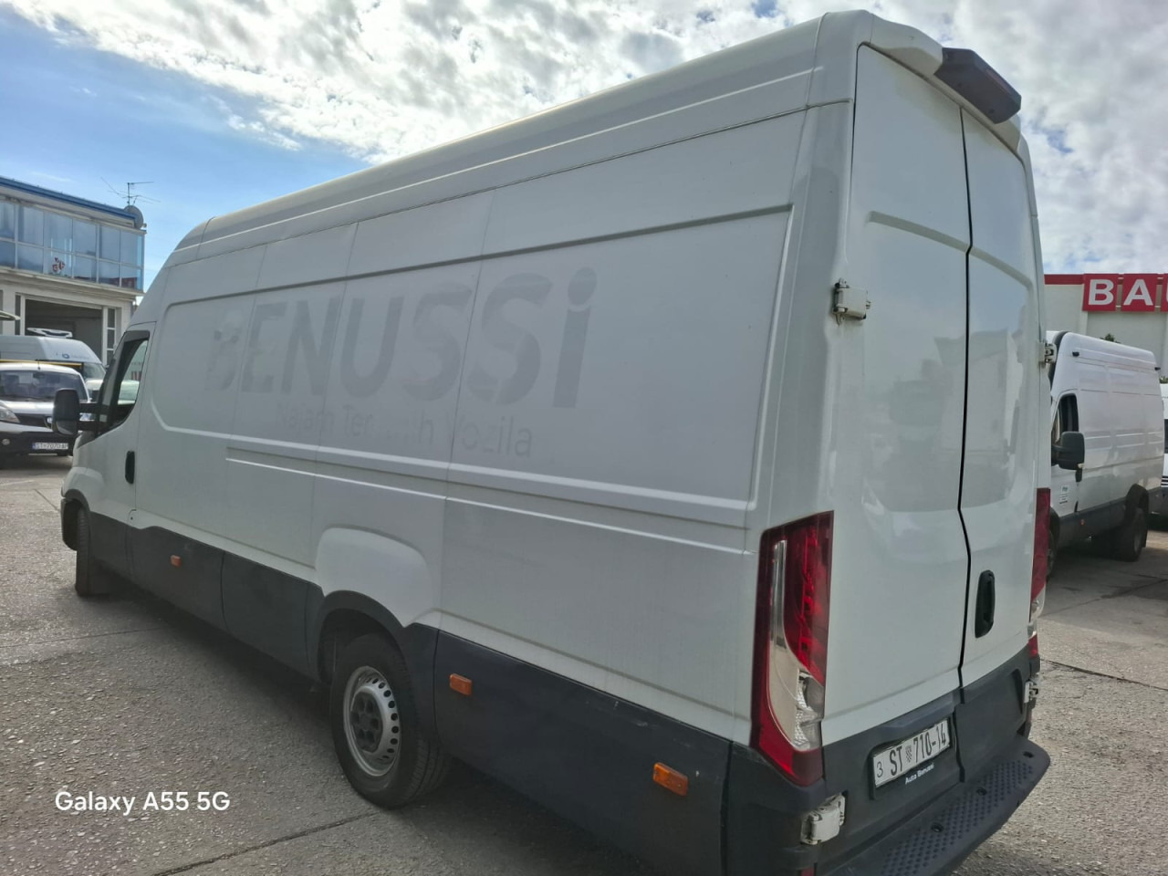 IVECO Daily 35S16V - ميكروباص: صورة 3 IVECO Daily 35S16V - ميكروباص: صورة 3