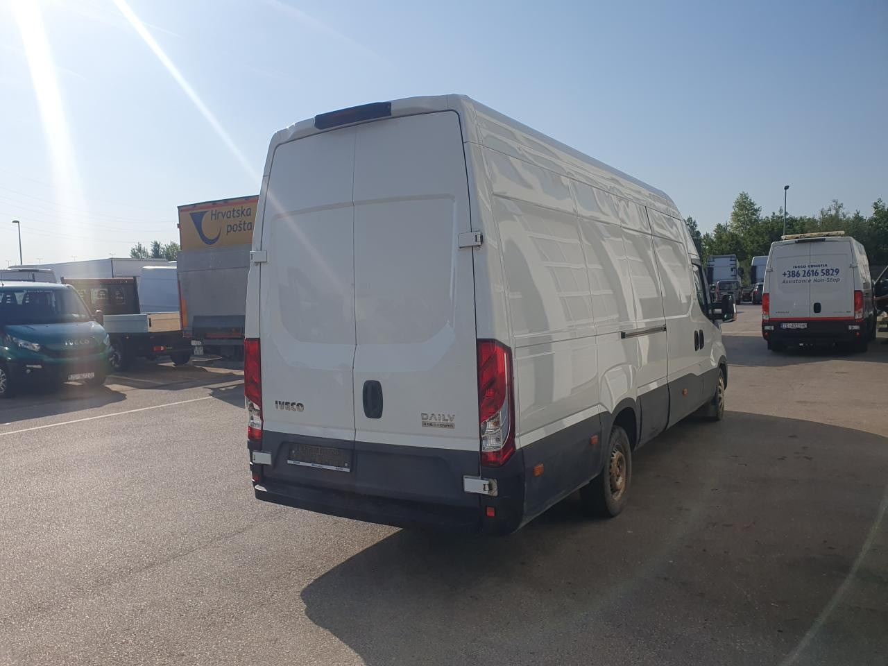 IVECO Daily 35S16V - شاحنة توصيل مبردة: صورة 4 IVECO Daily 35S16V - شاحنة توصيل مبردة: صورة 4