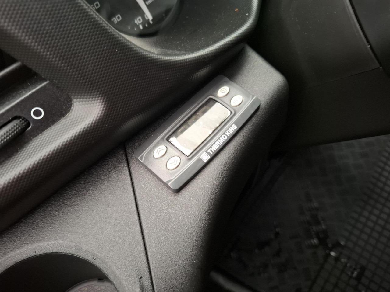 IVECO Daily 35S16V - شاحنة توصيل مبردة: صورة 2 IVECO Daily 35S16V - شاحنة توصيل مبردة: صورة 2