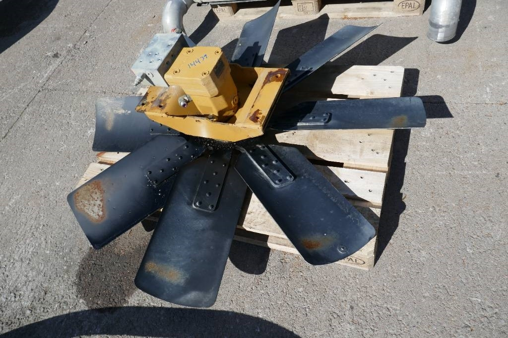 CAT 374 D, fläkt & motor, 326-4439 - أجهزة هيدروليكية - آلات الإنشاء: صورة 1 CAT 374 D, fläkt & motor, 326-4439 - أجهزة هيدروليكية - آلات الإنشاء: صورة 1