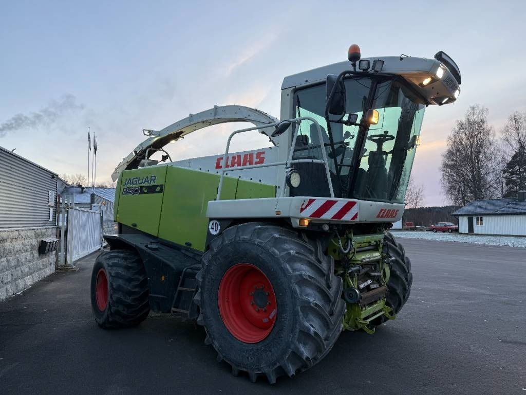 Claas Jaguar 850 - حصادة الأعلاف: صورة 3 Claas Jaguar 850 - حصادة الأعلاف: صورة 3