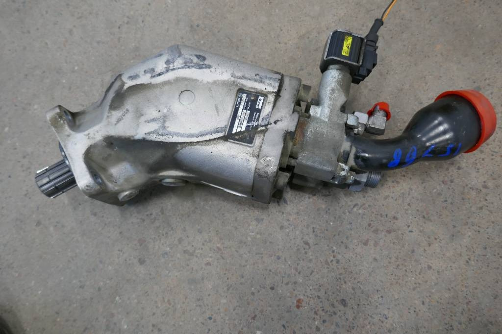 Parker f1 - أجهزة هيدروليكية - شاحنة: صورة 1 Parker f1 - أجهزة هيدروليكية - شاحنة: صورة 1