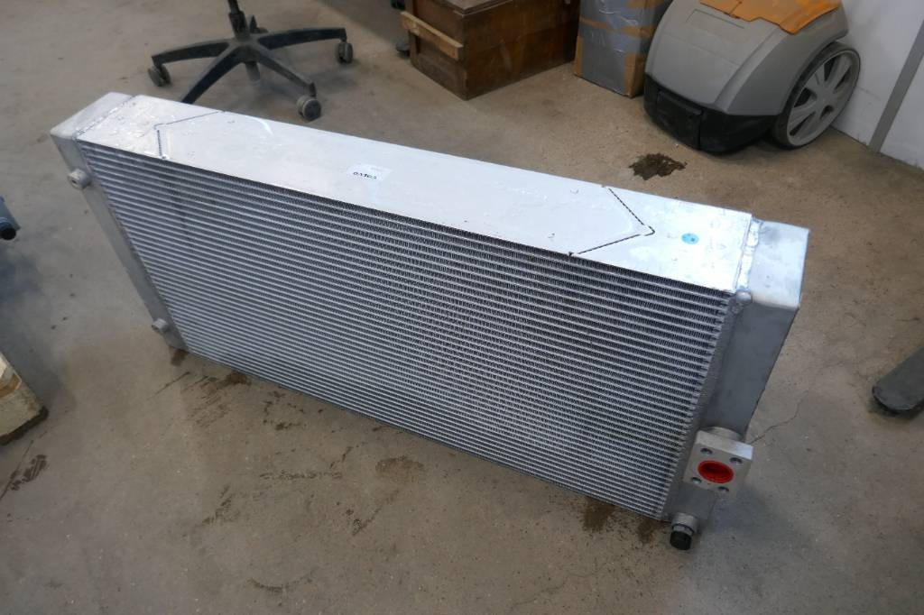 Volvo EC 300 E, Kylare Hydraulolja voe17514326 - أجهزة هيدروليكية - آلات الإنشاء: صورة 1 Volvo EC 300 E, Kylare Hydraulolja voe17514326 - أجهزة هيدروليكية - آلات الإنشاء: صورة 1