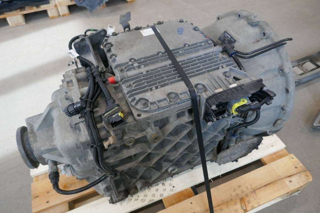 Volvo FE 250 - صندوق التروس - شاحنة: صورة 2 Volvo FE 250 - صندوق التروس - شاحنة: صورة 2