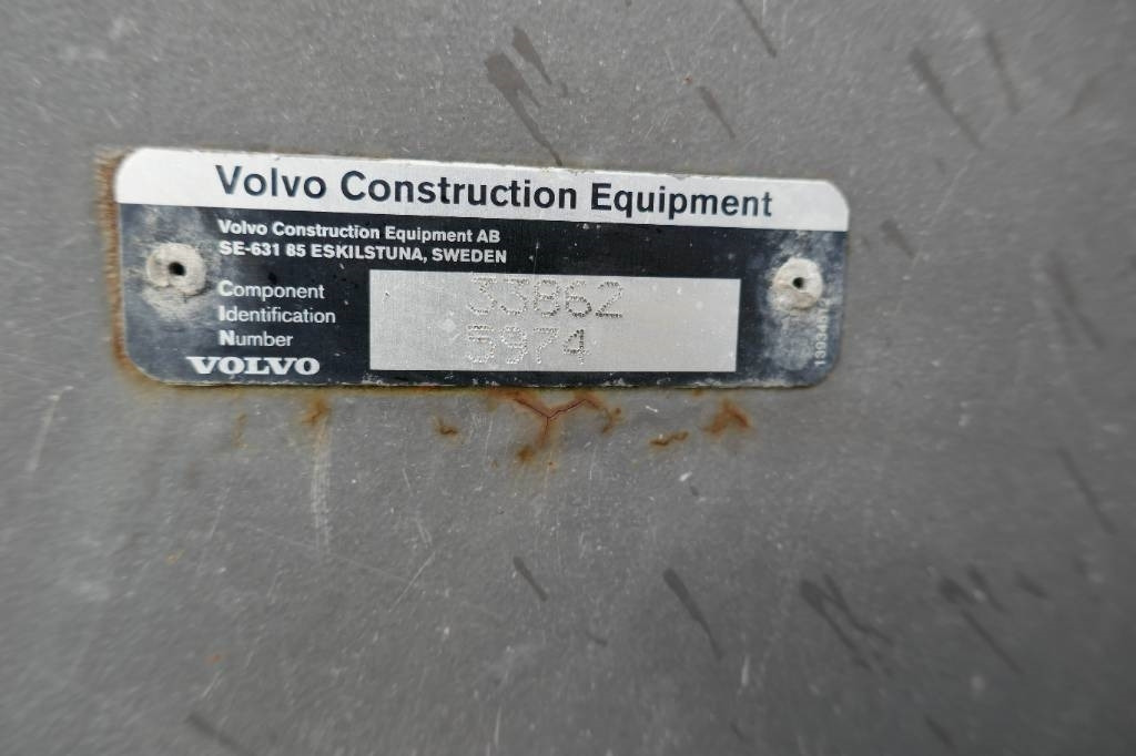 Volvo L 180 H, lyftramverk voe33862 - إطار هيكلي/ إطار معدني - آلات الإنشاء: صورة 4 Volvo L 180 H, lyftramverk voe33862 - إطار هيكلي/ إطار معدني - آلات الإنشاء: صورة 4