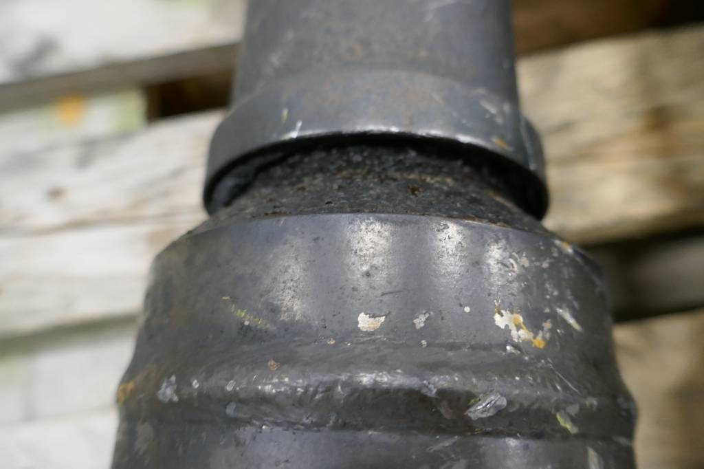 Volvo L180 HL Kardanaxel voe15085426 - صندوق التروس - آلات الإنشاء: صورة 3 Volvo L180 HL Kardanaxel voe15085426 - صندوق التروس - آلات الإنشاء: صورة 3