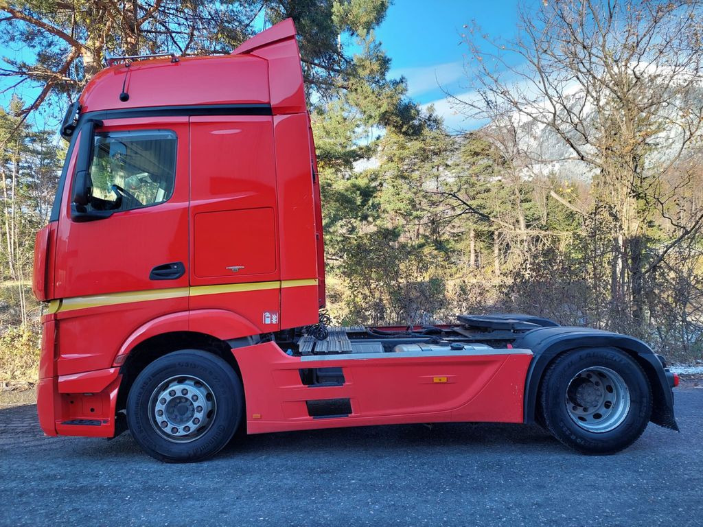Mercedes-Benz Actros 1845 4x2, E6, Retarder, Schubbodenhydraul Mercedes-Benz Actros 1845 4x2, E6, Retarder, Schubbodenhydraul - رأس تريلا: صورة 5 Mercedes-Benz Actros 1845 4x2, E6, Retarder, Schubbodenhydraul Mercedes-Benz Actros 1845 4x2, E6, Retarder, Schubbodenhydraul - رأس تريلا: صورة 5