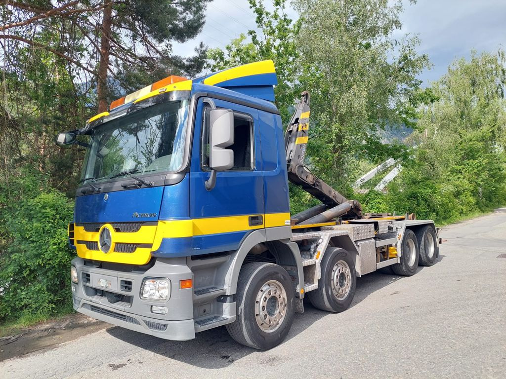 Mercedes-Benz Actros 3248 8x4, E5, MP3, EPS, Neuer Motor - شاحنة برافعة خطافية: صورة 1 Mercedes-Benz Actros 3248 8x4, E5, MP3, EPS, Neuer Motor - شاحنة برافعة خطافية: صورة 1