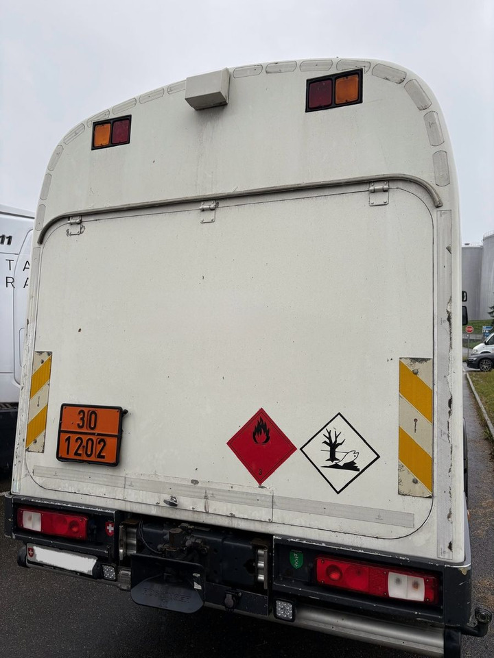 Renault T460 6x2, E6, ADR, Diesel/Benzin, Schwarzmueller - شاحنة صهريج: صورة 5 Renault T460 6x2, E6, ADR, Diesel/Benzin, Schwarzmueller - شاحنة صهريج: صورة 5