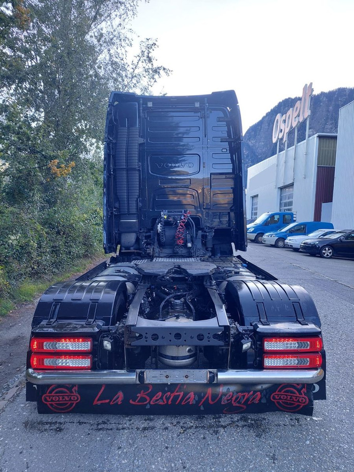Volvo FH16-650 4x2, Euro 6, VEB, airbrush - مقطورة السحب: صورة 5 Volvo FH16-650 4x2, Euro 6, VEB, airbrush - مقطورة السحب: صورة 5