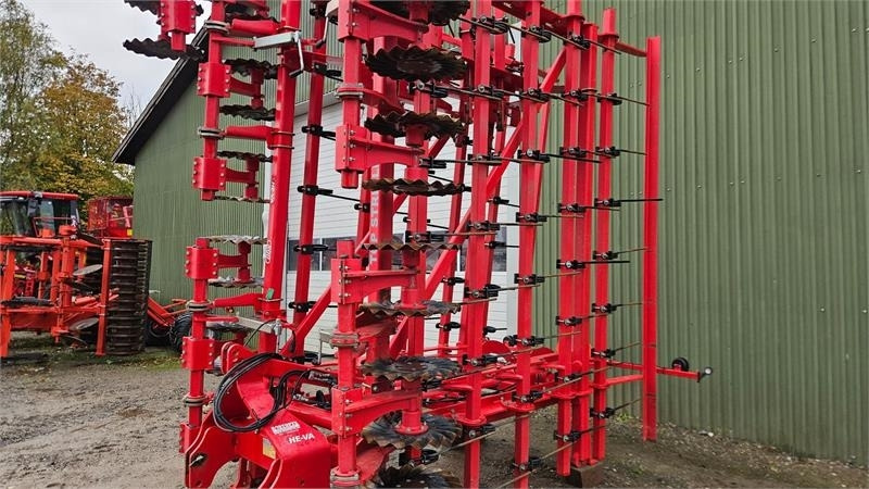 He-Va Top strigle 800 - مسفلة تمهيد التربة: صورة 2 He-Va Top strigle 800 - مسفلة تمهيد التربة: صورة 2