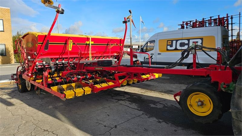 Vaderstad Rapid 400 Super XL - آلة البذر: صورة 1 Vaderstad Rapid 400 Super XL - آلة البذر: صورة 1