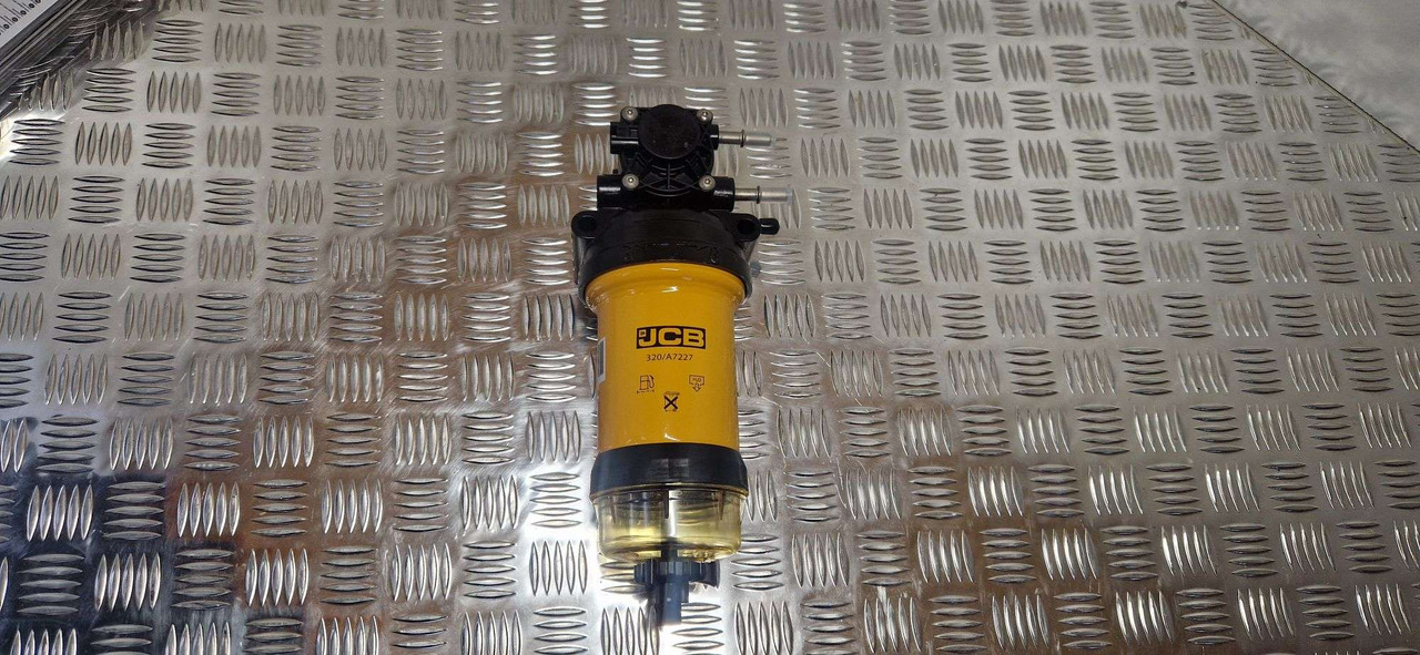 320/A7226 Fuel filter lift pump JCB JS filter assembly 320/A7454 - المحرك و قطع الغيار - آلات الإنشاء: صورة 2 320/A7226 Fuel filter lift pump JCB JS filter assembly 320/A7454 - المحرك و قطع الغيار - آلات الإنشاء: صورة 2
