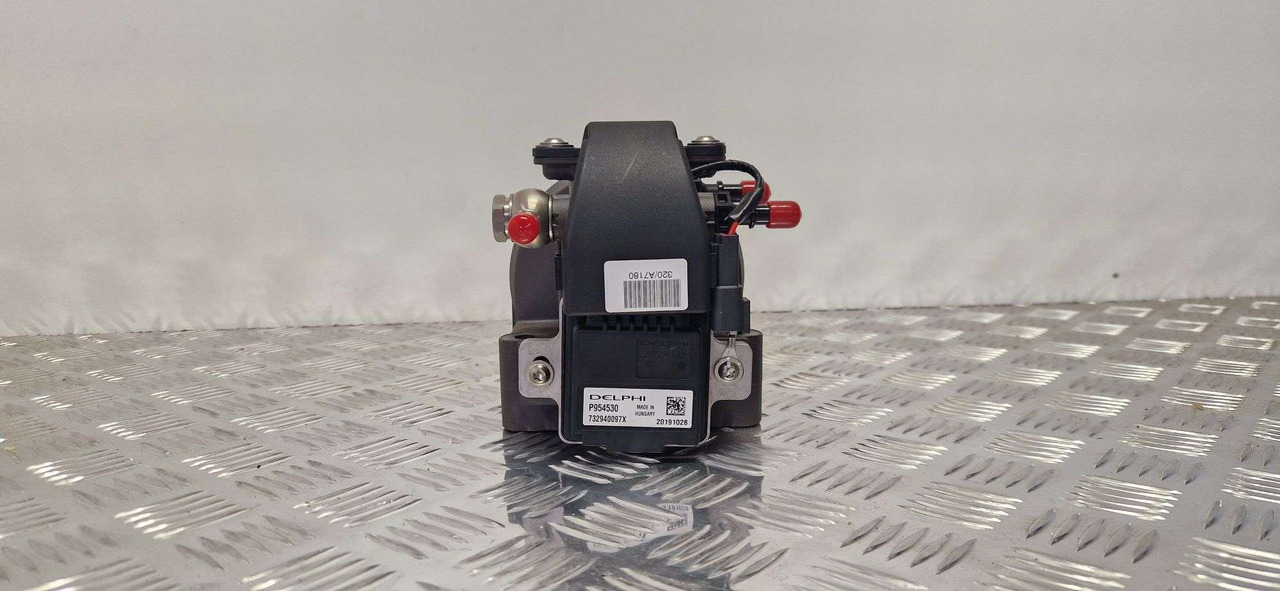 JCB 320/A7180 Fuel Lift Pump with Filter Assembly - المحرك و قطع الغيار - آلات الإنشاء: صورة 5 JCB 320/A7180 Fuel Lift Pump with Filter Assembly - المحرك و قطع الغيار - آلات الإنشاء: صورة 5