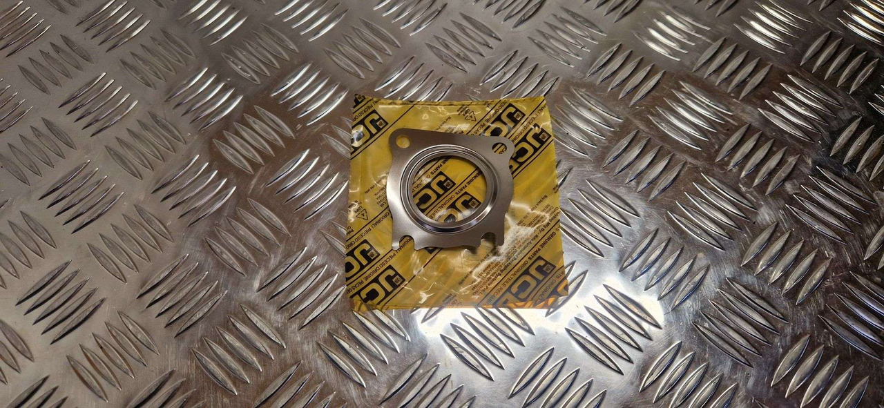 JCB EGR Manifold Gasket JCB 320/06198 NEW gasket - المحرك و قطع الغيار - آلات الإنشاء: صورة 3 JCB EGR Manifold Gasket JCB 320/06198 NEW gasket - المحرك و قطع الغيار - آلات الإنشاء: صورة 3