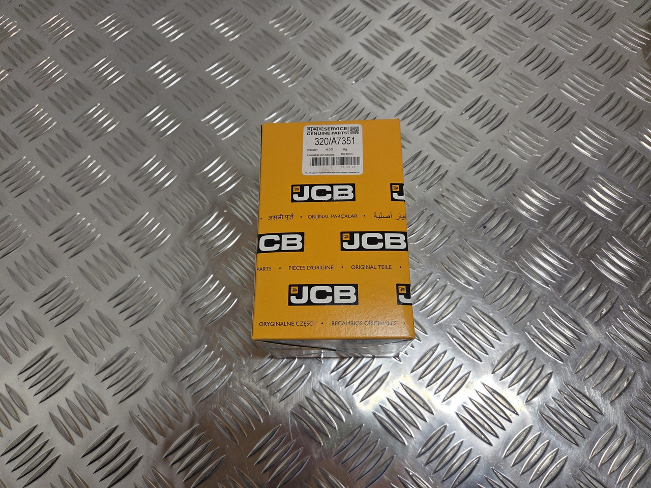 JCB T4 Fuel Filter 320/A7351 supersedes 320/07382 - المحرك و قطع الغيار - آلات الإنشاء: صورة 2 JCB T4 Fuel Filter 320/A7351 supersedes 320/07382 - المحرك و قطع الغيار - آلات الإنشاء: صورة 2