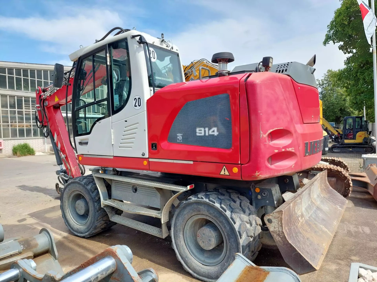 2018 Liebherr A 914 Litronic - حفار ذو عجلات: صورة 4 2018 Liebherr A 914 Litronic - حفار ذو عجلات: صورة 4