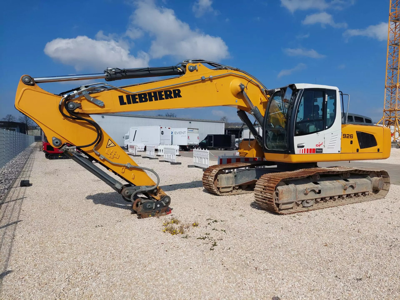 2019 Liebherr R 926 LC - حفار زاحف: صورة 1 2019 Liebherr R 926 LC - حفار زاحف: صورة 1