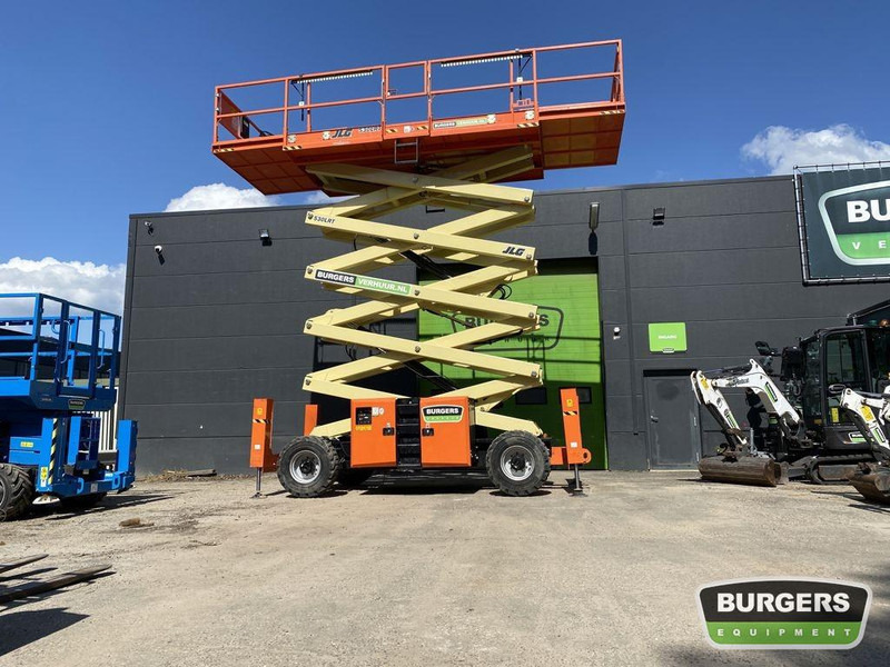 JLG 530LRT - مرفاع مقصي: صورة 1 JLG 530LRT - مرفاع مقصي: صورة 1