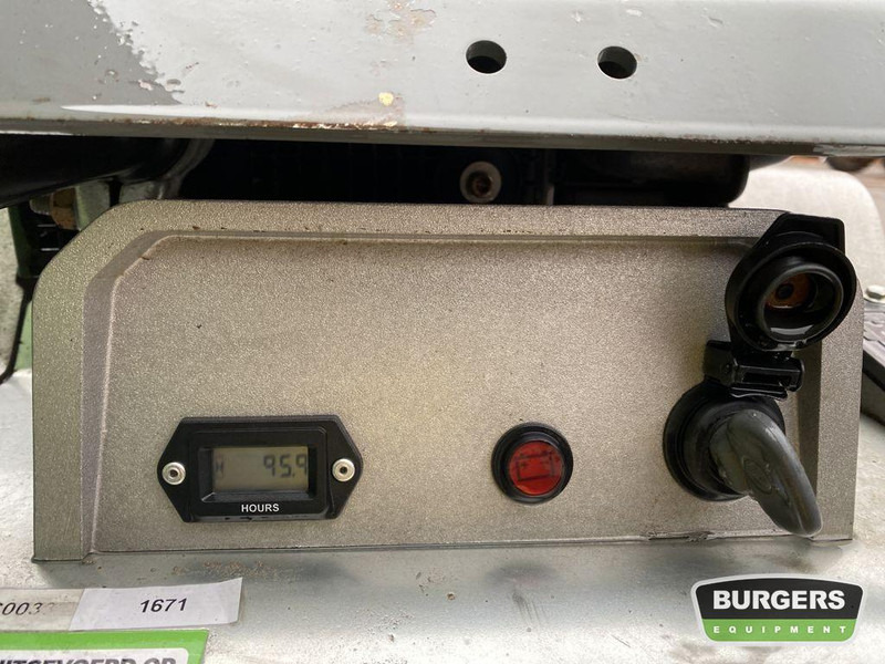 Neuson DPU 65.55 - صفيحة هزازة: صورة 5 Neuson DPU 65.55 - صفيحة هزازة: صورة 5