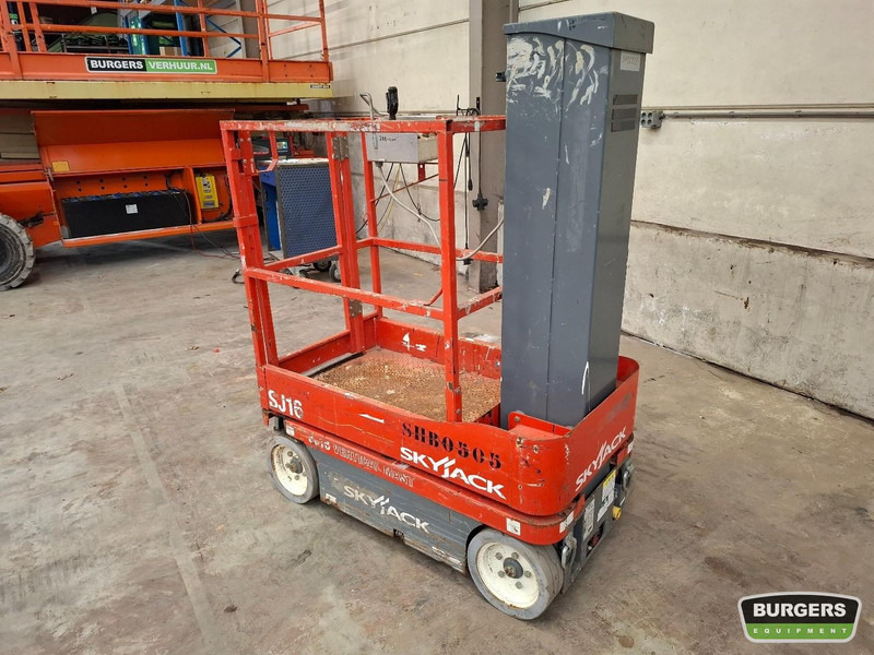 Skyjack SJ16 - منصة جومحمولةية: صورة 5 Skyjack SJ16 - منصة جومحمولةية: صورة 5