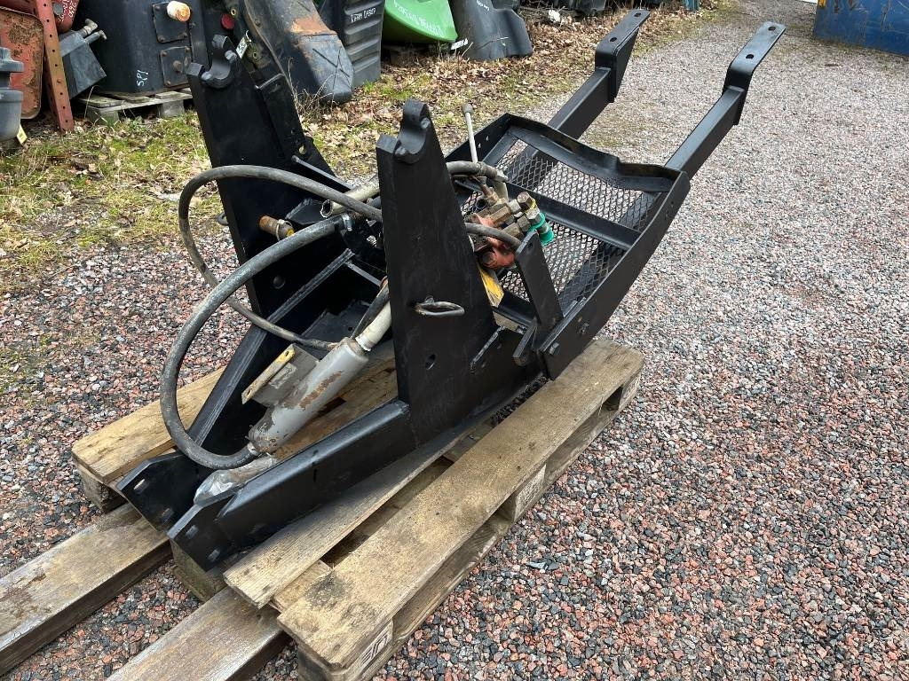 Lastarfäste Trima till Ford 5600 6600 7600 5610 66 - ملحق - آلات زراعية: صورة 2 Lastarfäste Trima till Ford 5600 6600 7600 5610 66 - ملحق - آلات زراعية: صورة 2